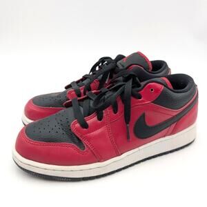 Nike Air Jordan 1 Low Youth Gym Sneaker Shoes Red/Black Pebbled Size US7Y EU40